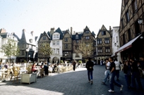 La place Plummereau, � 2 pas d'un des sites de l'universit�